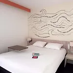 Ibis Styles Paris Tolbiac Bibliotheque